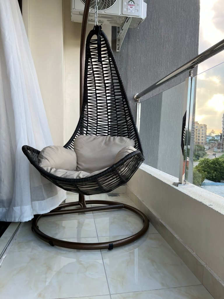 How to Stand Out as an Airbnb Host