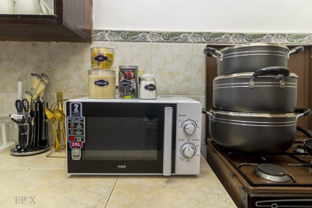 Maximizing Revenue as an Airbnb Host: 